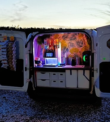 Das Partymobil für ihre Cocktailparty auf Mallorca, rufen sie einfach unser Cocktailtaxi für leckere Cocktails